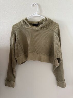 Urban Outfitters 100% Cotton Ribbed Green Cropped Sweatshirt